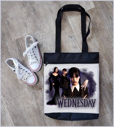Černá taška Wednesday