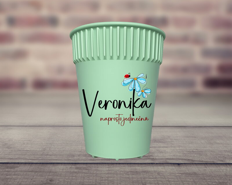 HOT CUP kelímek Jméno