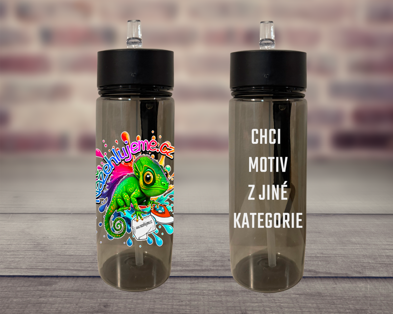 Plastová lahev s pítkem MOTIV Z JINÉ KATEGORIE Plastová lahev s pítkem MOTIV Z JINÉ KATEGORIE