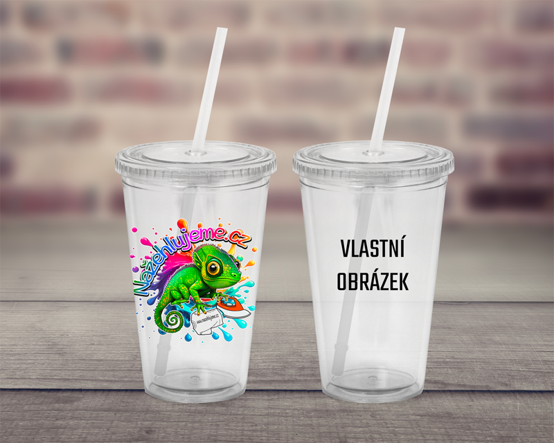 Plastový pohárek s brčkem VLASTNÍ OBRÁZEK